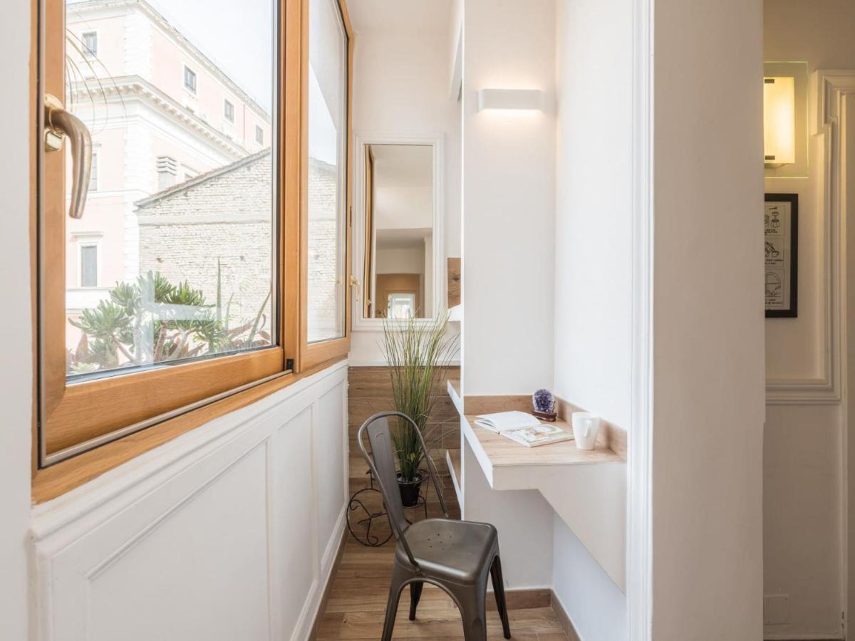 The Best Rent - Elegant Three-Bedroom Apartment A Few Steps From Fontana Di Trevi Luaran gambar