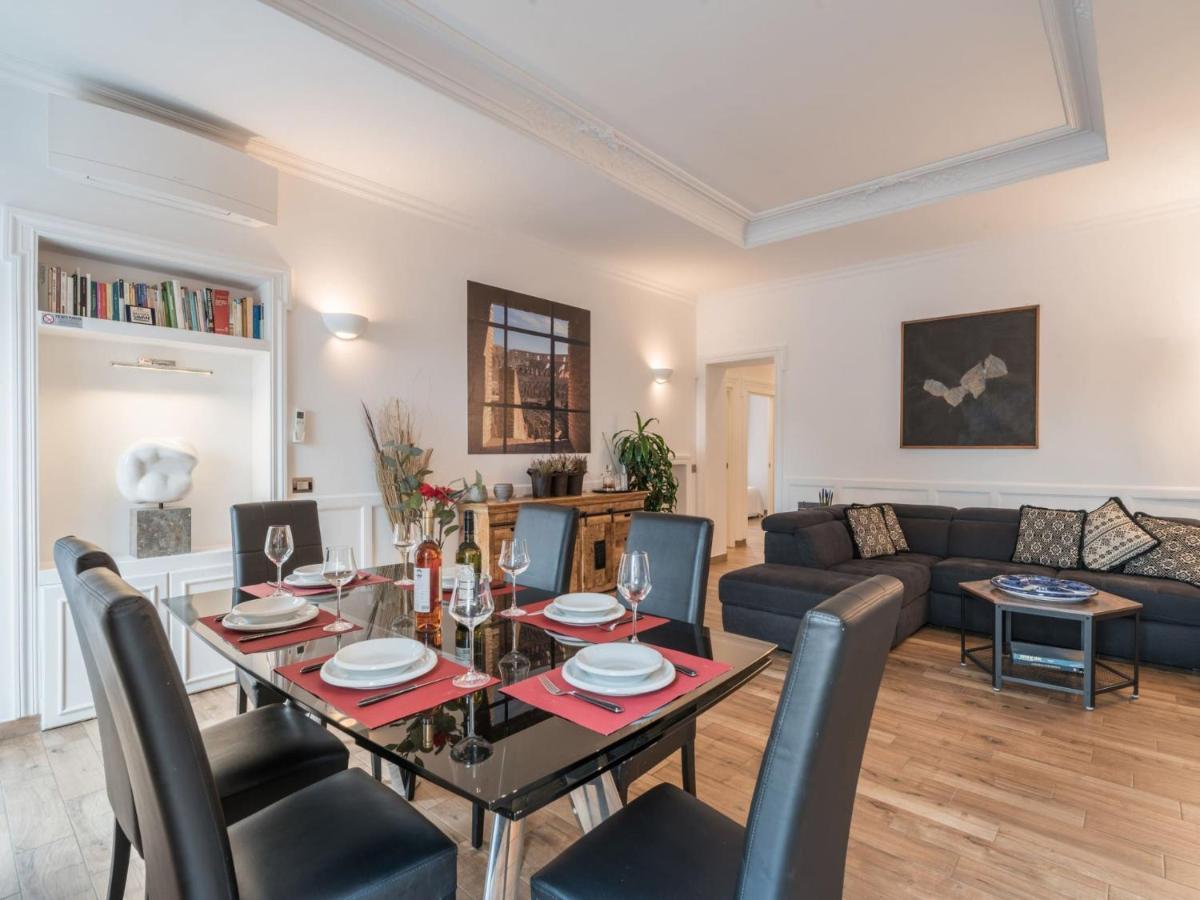 The Best Rent - Elegant Three-Bedroom Apartment A Few Steps From Fontana Di Trevi Luaran gambar